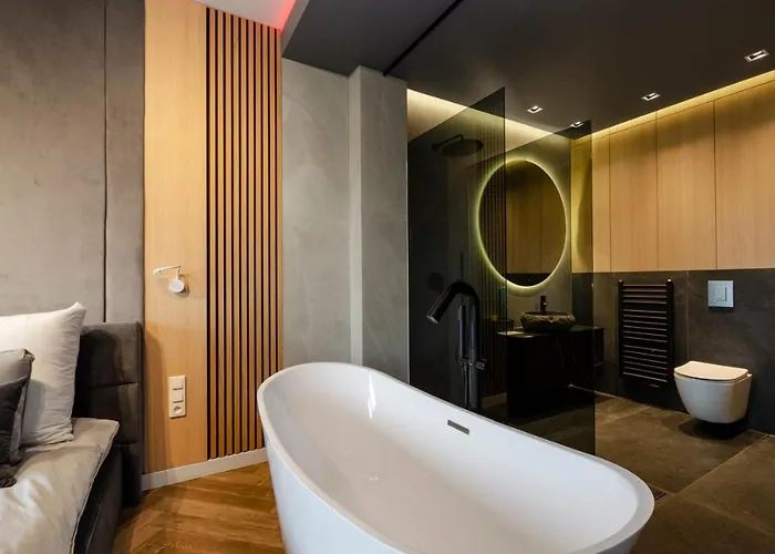דירה Lupoapartments Premium Z Klimatyzacja, Wanna W Sypialni Manufaktura Parking Dostep Na Kod לודז'